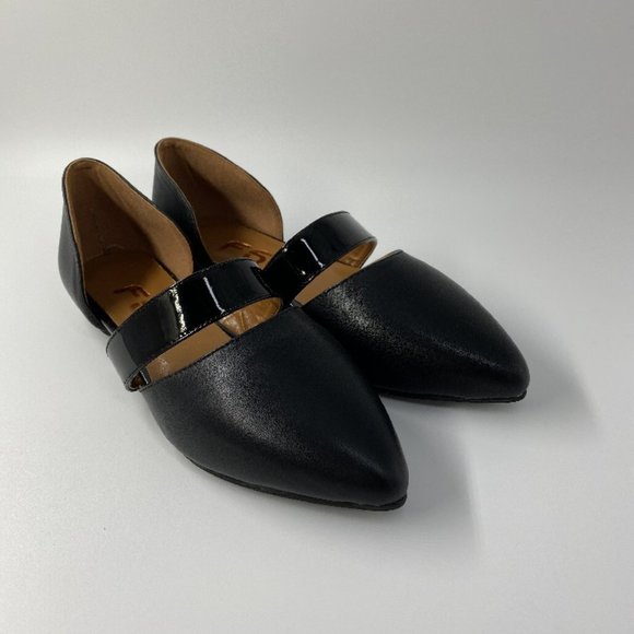 FSJ Black Faux Leather Closed Toe Flats - Picture 5 of 8